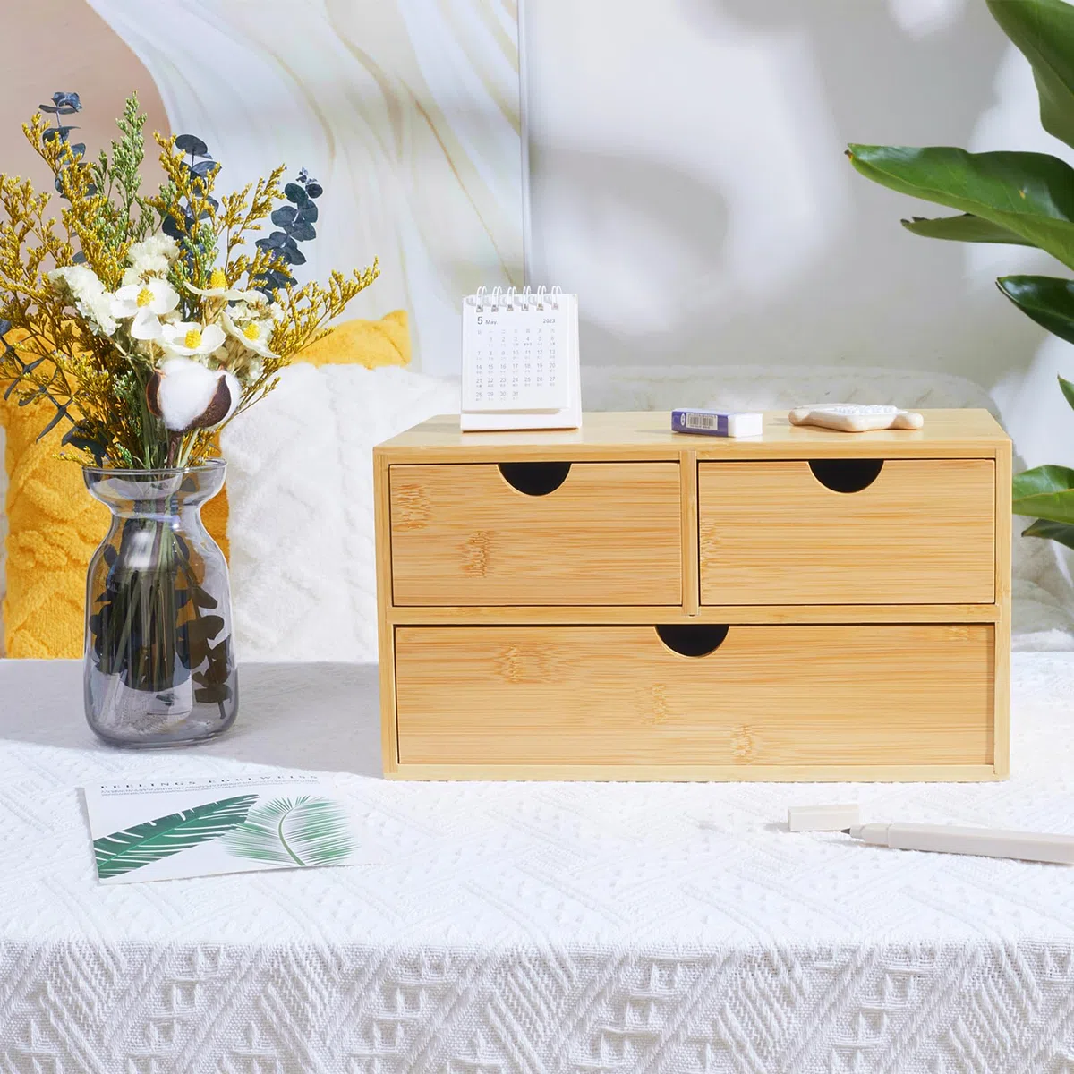 Charmewooden Organizador de escritorio de bambú con 3 cajones, organizador de encimera con cajones, cajón de almacenamiento de maquillaje, 3 cajones, caja de almacenamiento de mesa, espacio de trabajo